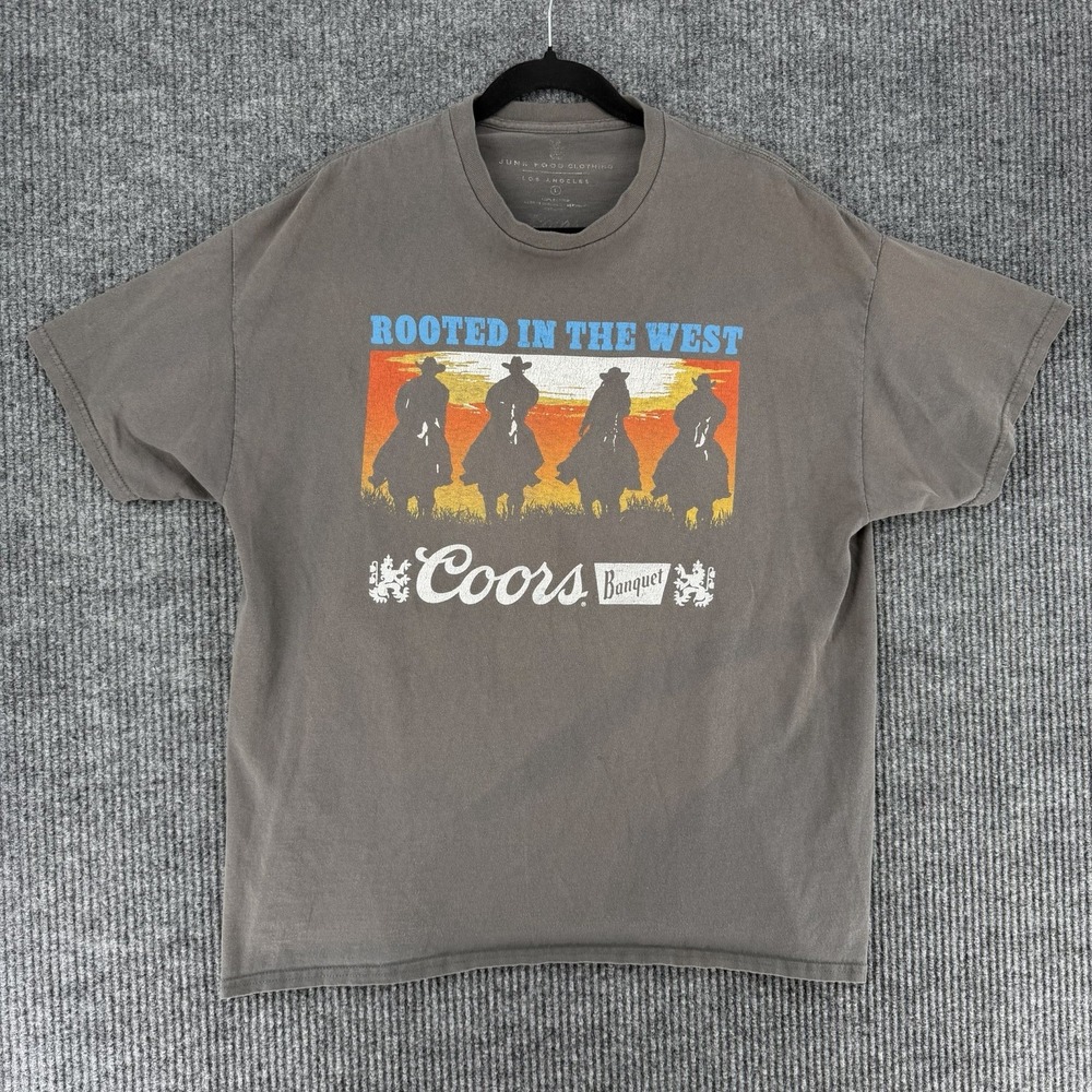 Coors Banquet western cowboy shirt vintage wash faded mens Large graphic tee